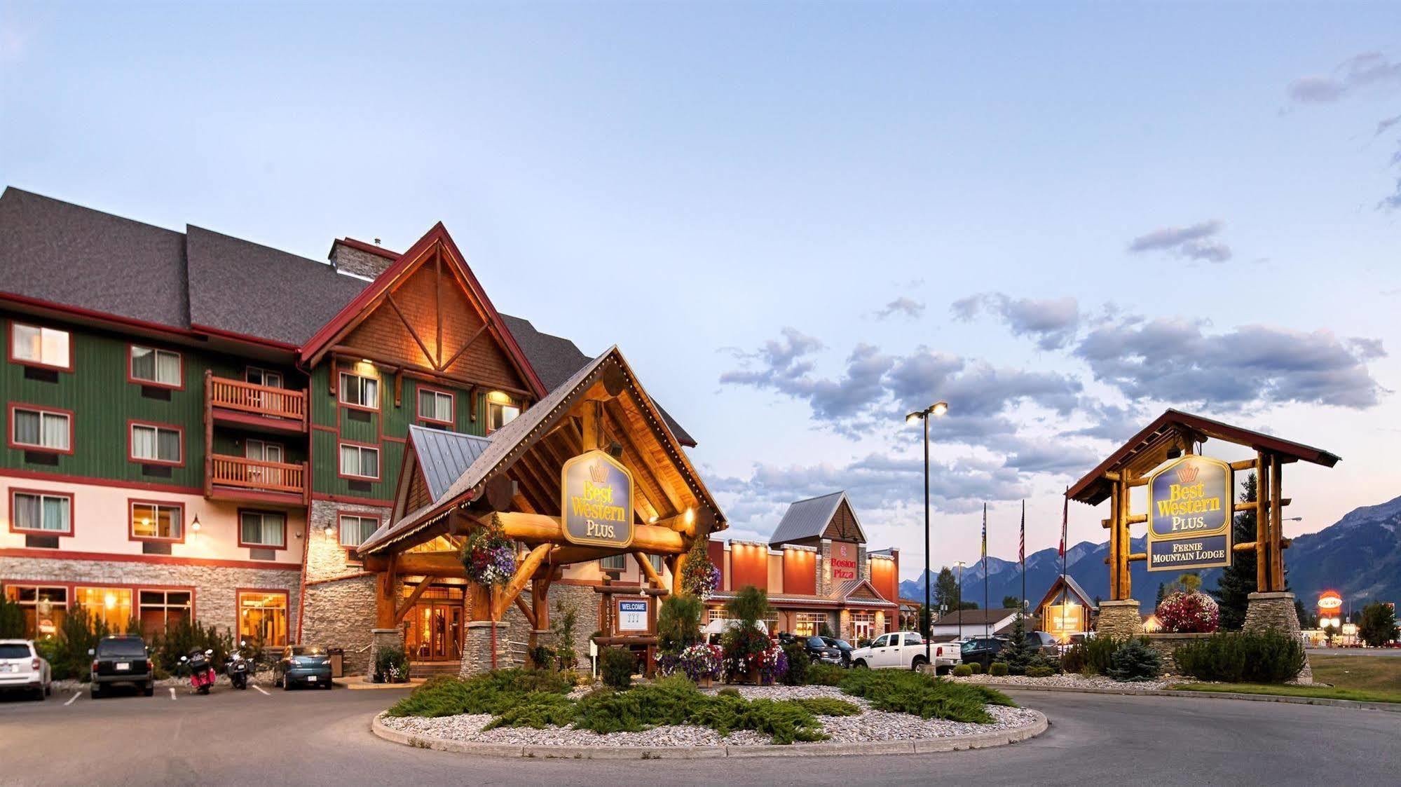 Best Western Plus Fernie Mountain Lodge Exterior photo